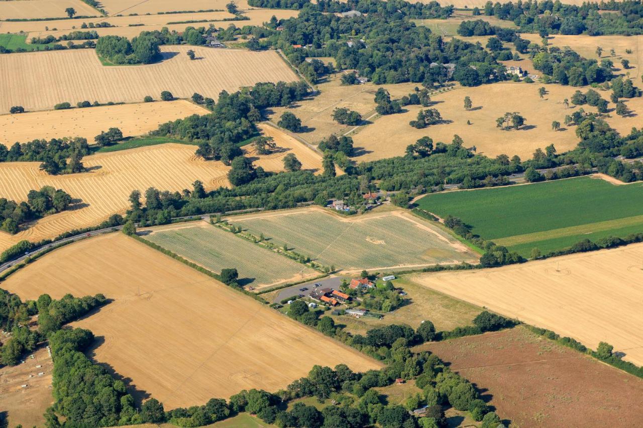 Mollett'S Farm Apartamento Saxmundham Exterior foto